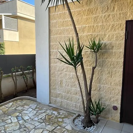 Ancora Del Salento Nyaraló *
